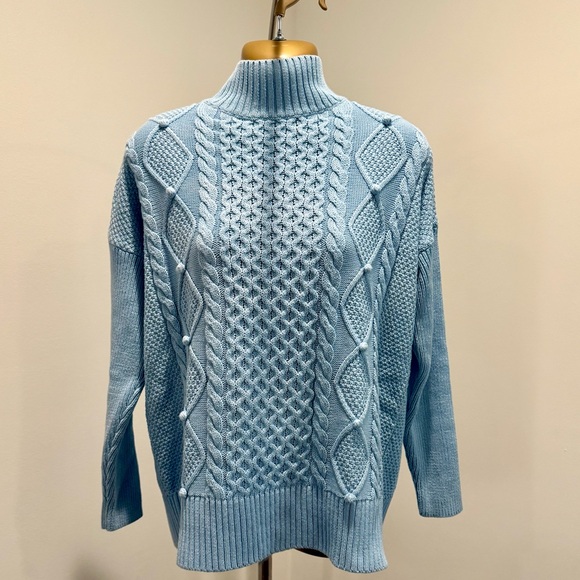 🍁👚 J.Crew Re-Imagined Light Blue Cable Knit 100% Cotton Turtleneck Sweater- XS♻️ - Picture 2 of 7